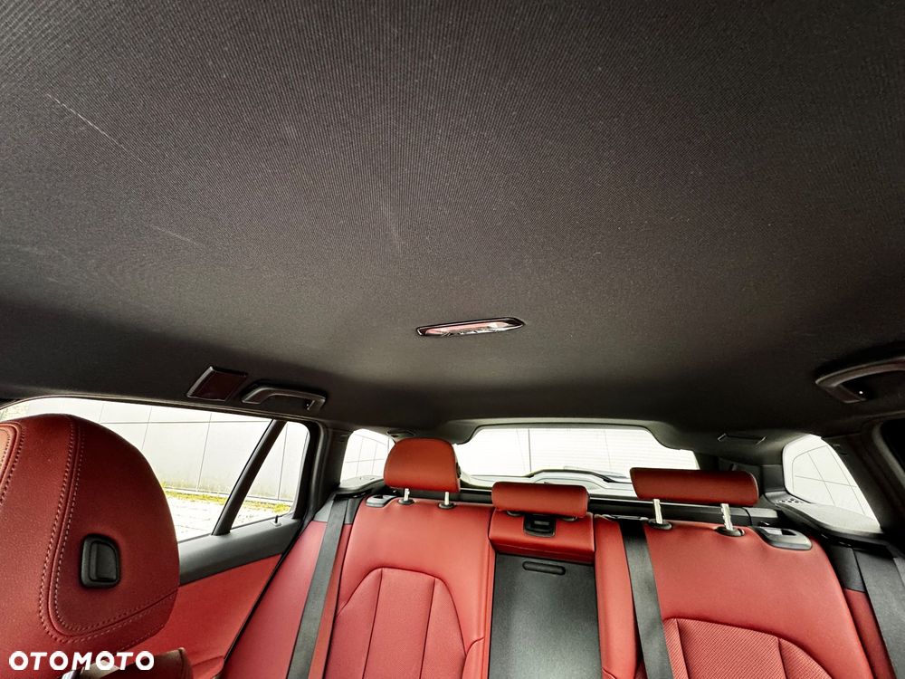 BMW Seria 3 318i Luxury Line sport - 25