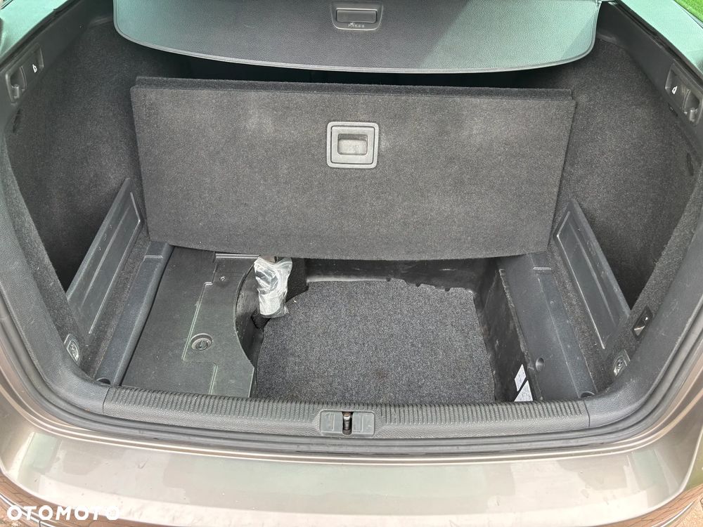 Volkswagen Passat Variant 2.0 TDI BlueMotion Technology Comfortline - 30