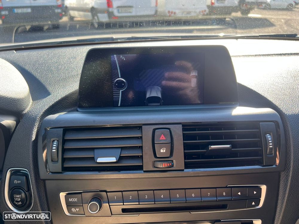 BMW 120 d xDrive Pack M - 35