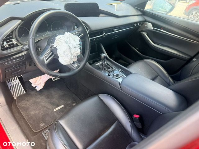 Mazda 3 - 9