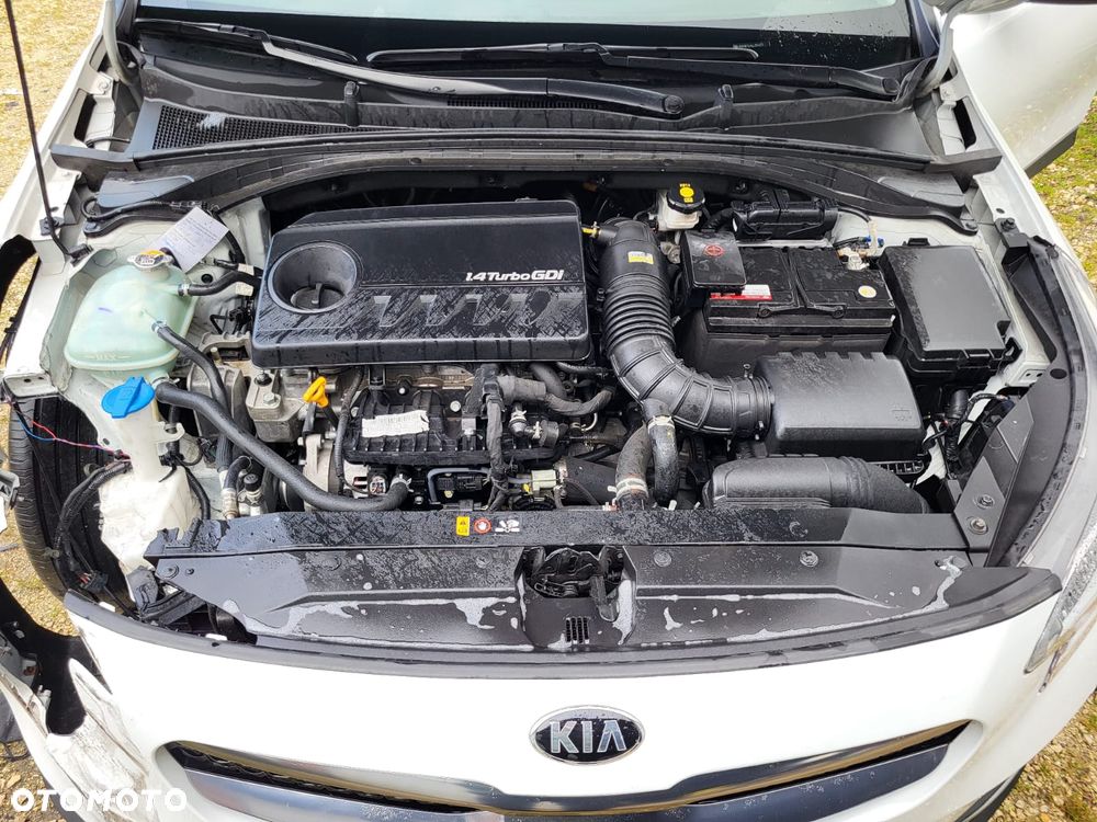 Kia XCeed 1.4 T-GDI OPF JBL SOUND EDITION - 14