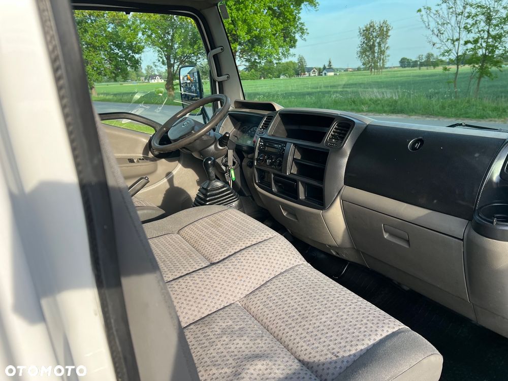 Nissan CABSTAR - 34