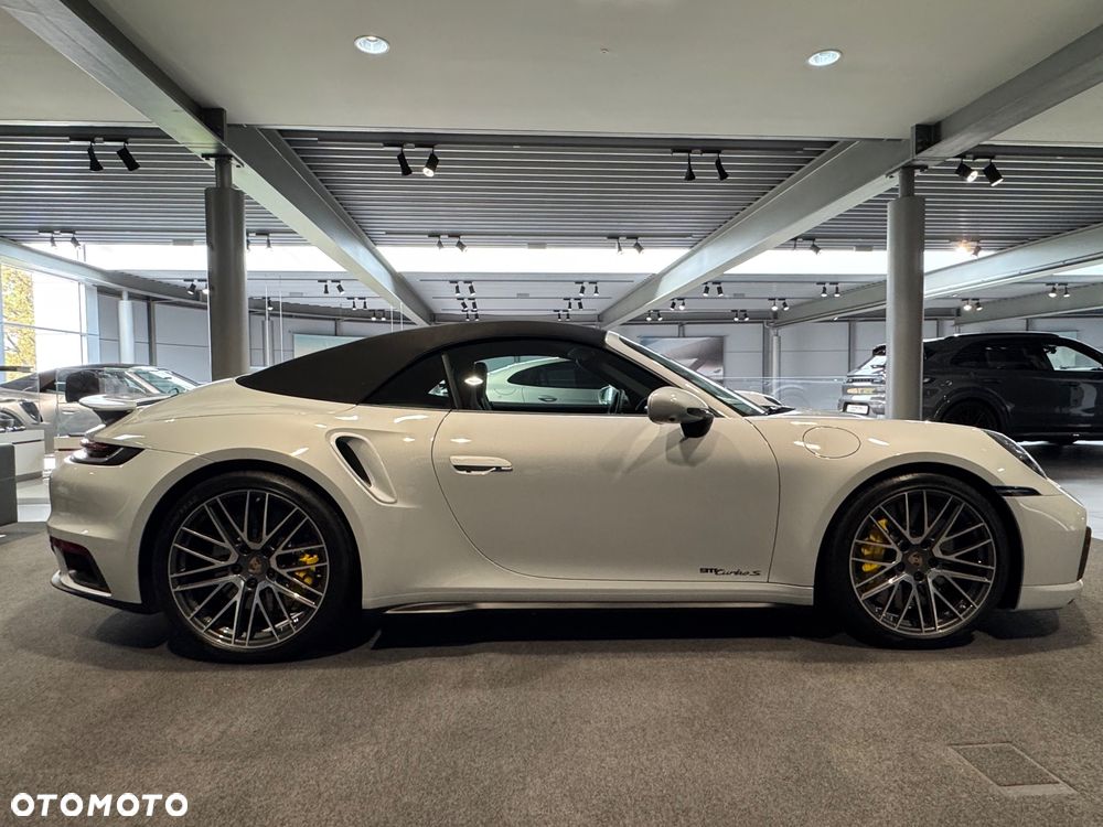 Porsche 911 Turbo S - 7