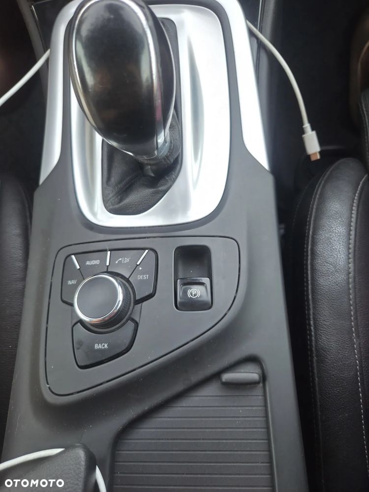 Opel Insignia - 20
