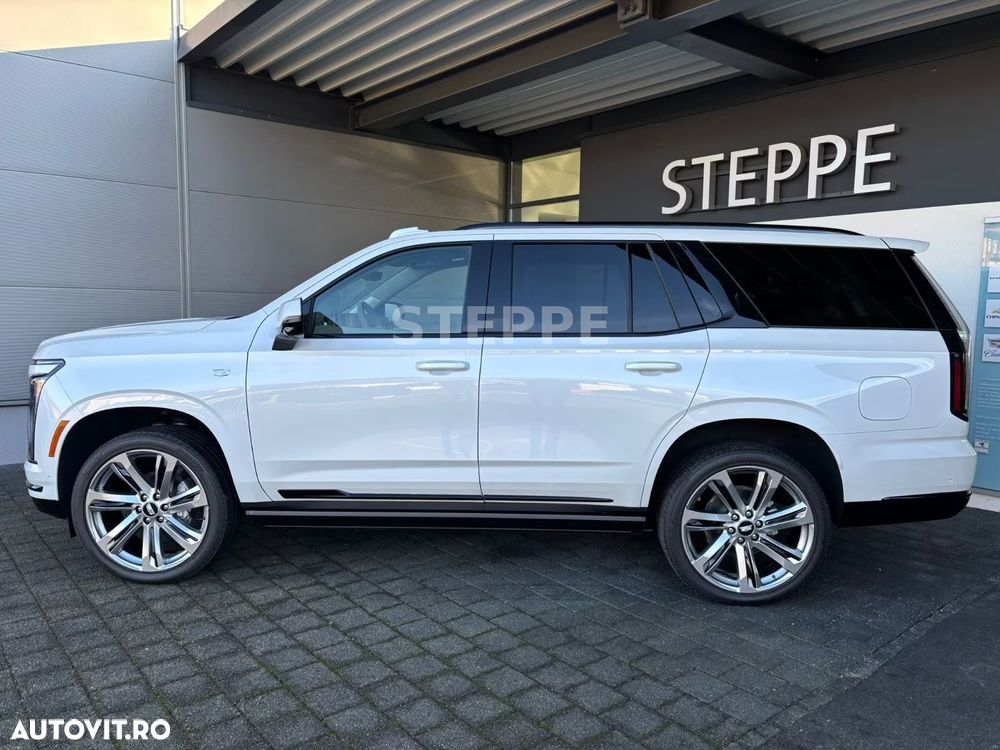 Cadillac Escalade - 5