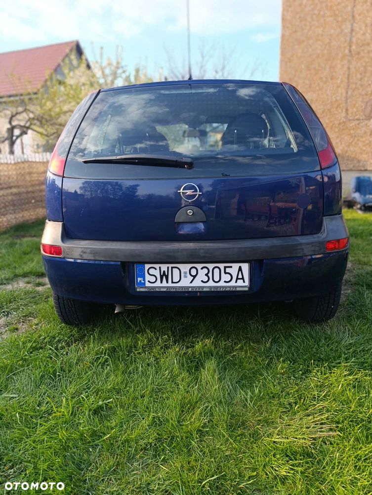 Opel Corsa 1.2 16V Comfort - 4