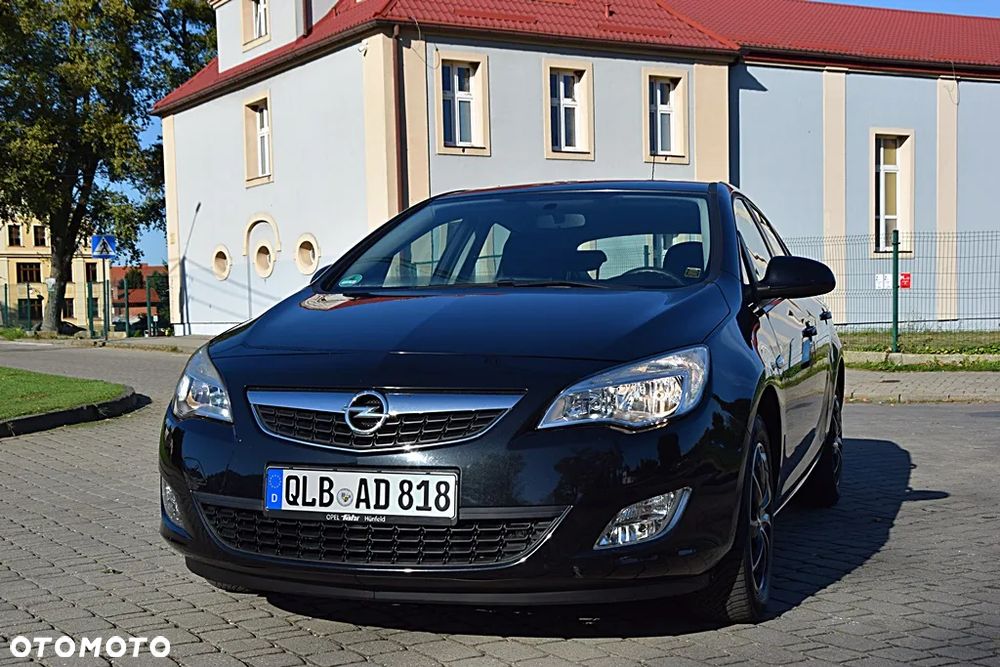 Opel Astra 1.4 EcoFLEX 150 Jahre - 1