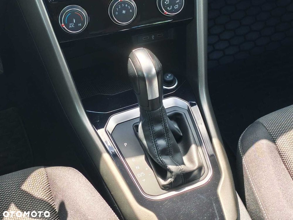 Volkswagen T-Roc 1.5 TSI GPF ACT Advance DSG - 25
