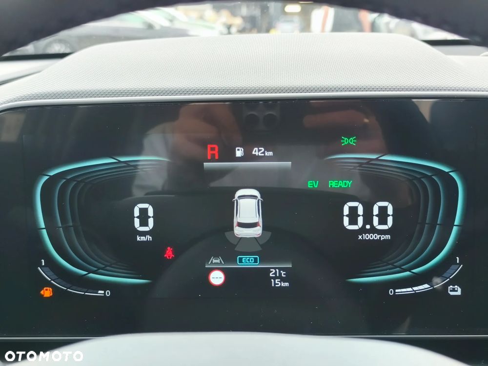 Kia Niro 1.6 GDI Hybrid M - 18