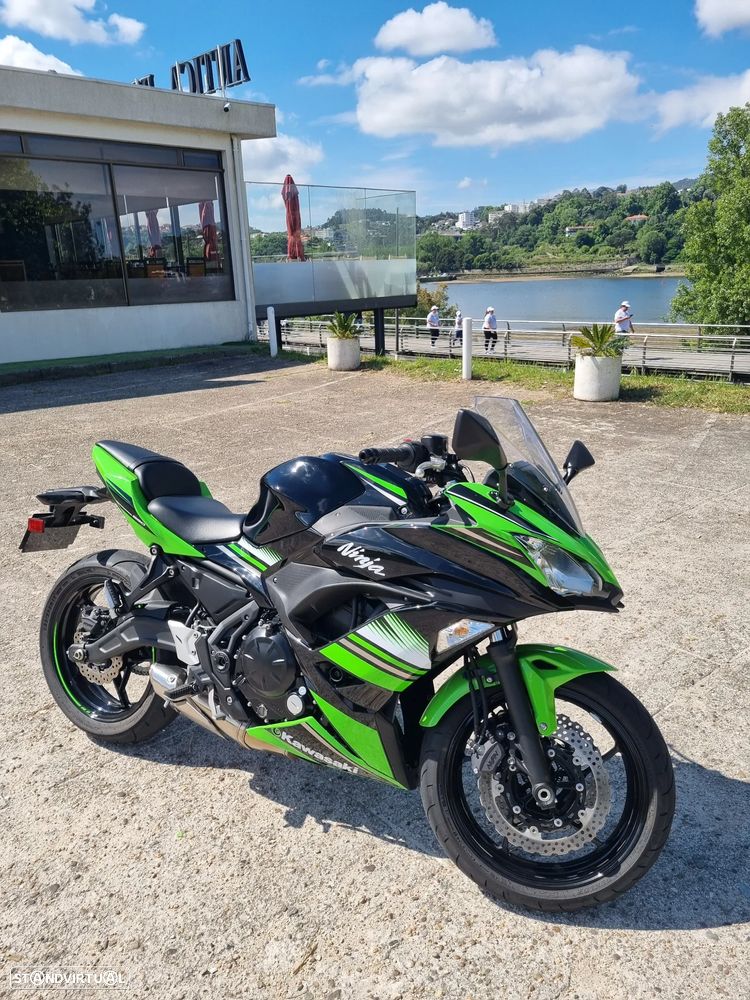 Kawasaki Ninja - 1