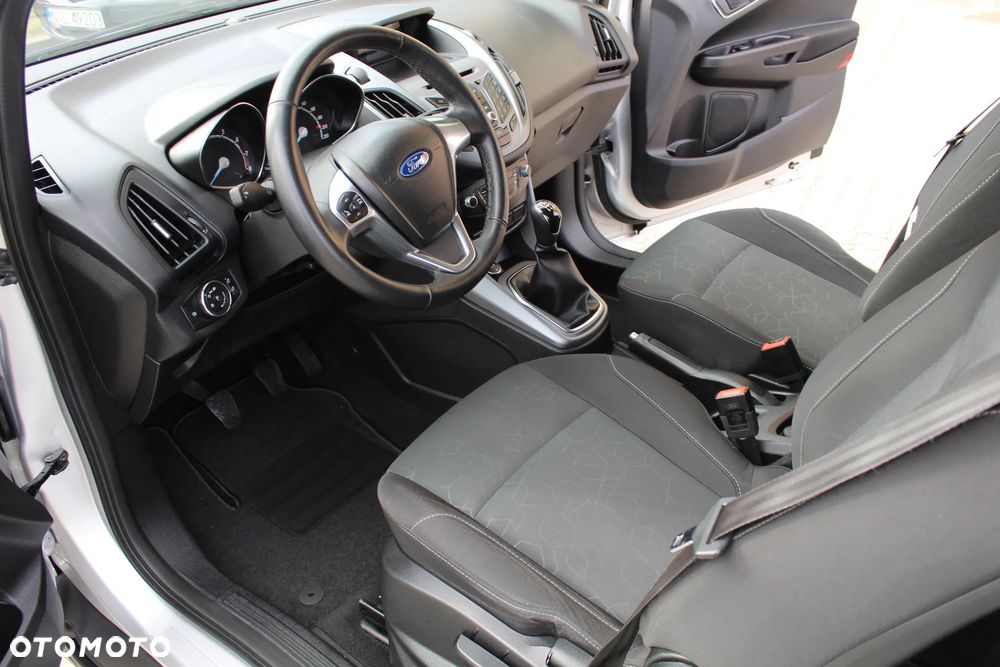 Ford B-MAX - 15