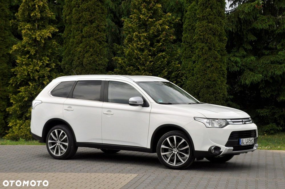 Mitsubishi Outlander - 4