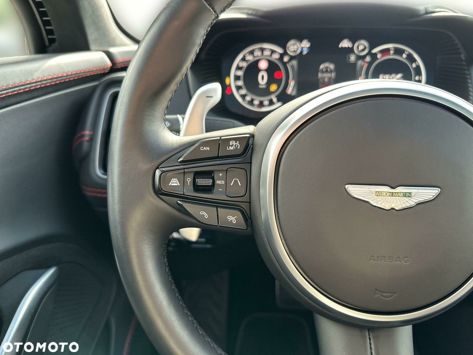 Aston Martin DBX707 - 21