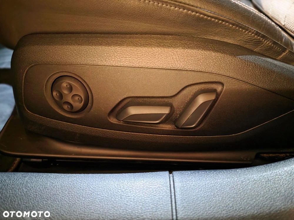 Audi S4 Limousine - 15