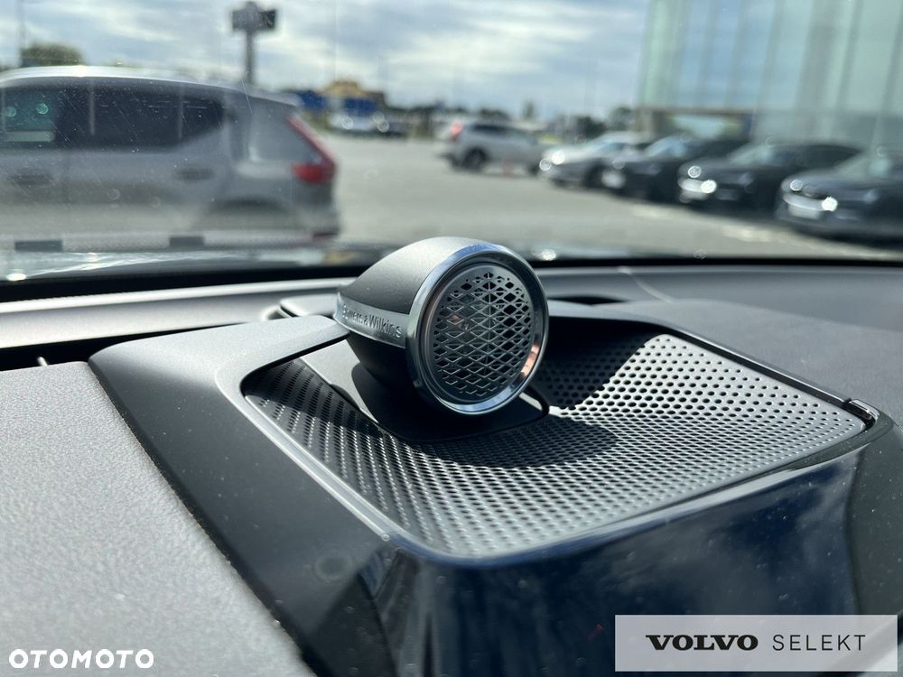 Volvo EX90 - 25