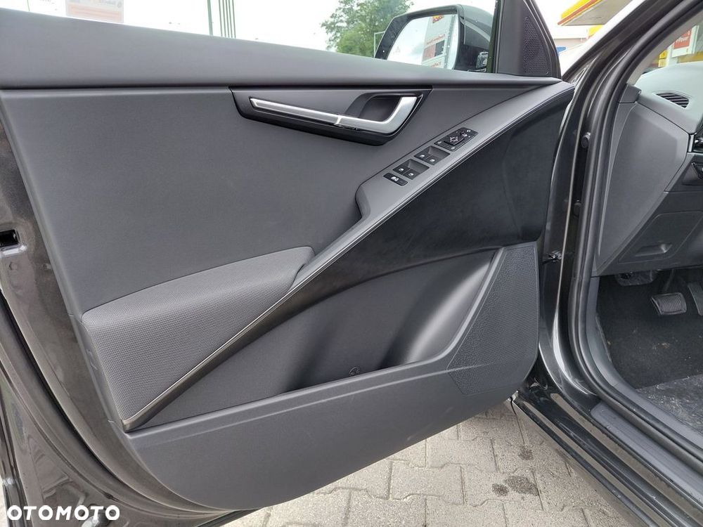 Kia Niro - 10