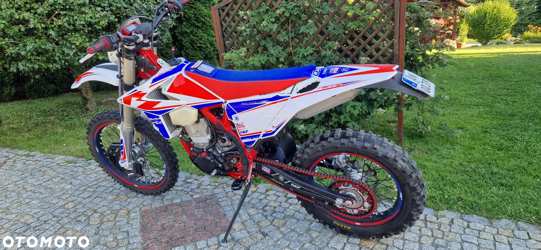 Beta RR - 16