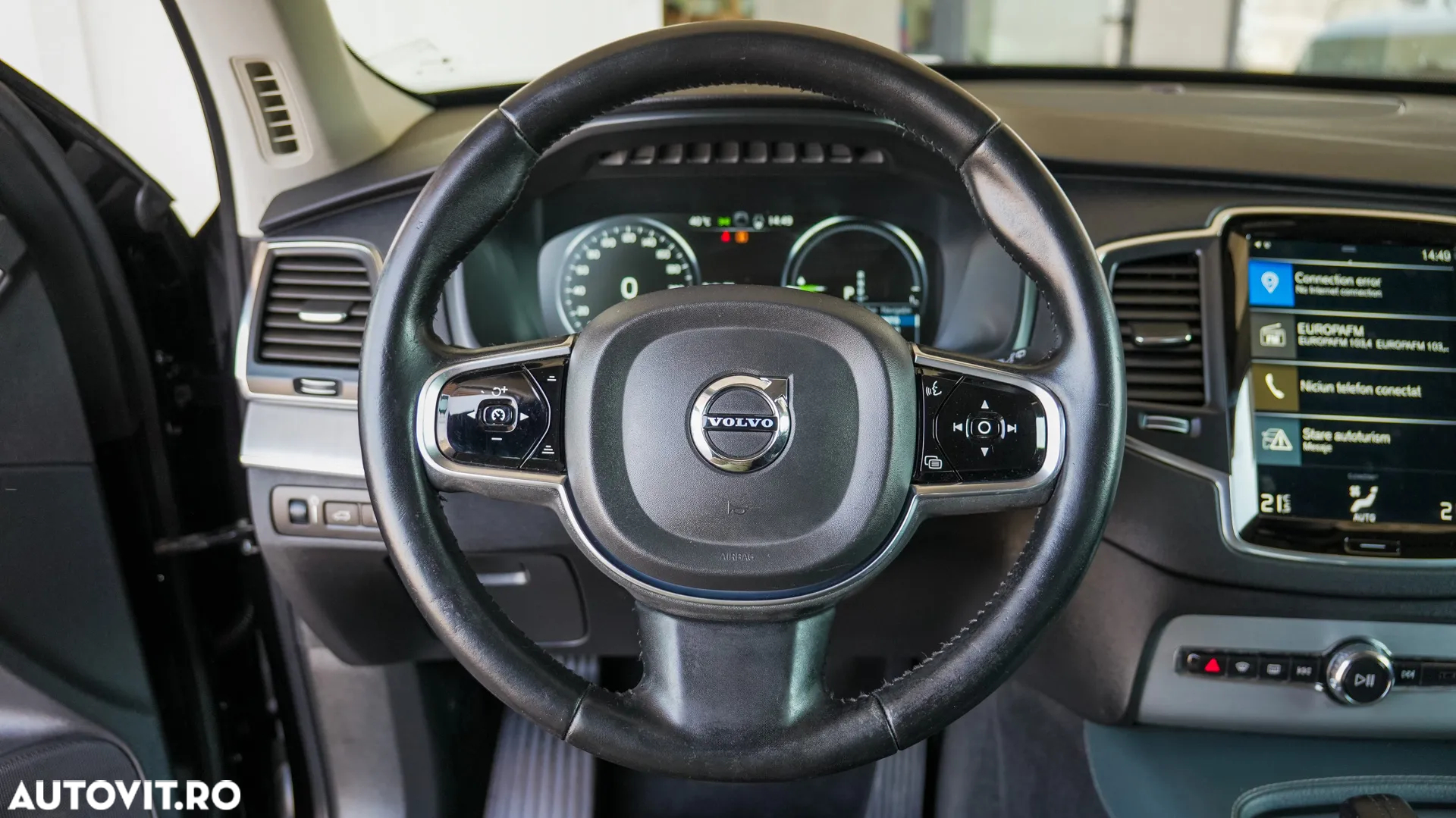 Volvo XC 90 T8 AWD Twin Engine Geartronic Momentum - 18
