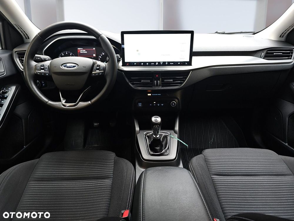 Ford Focus 1.0 EcoBoost Titanium - 6
