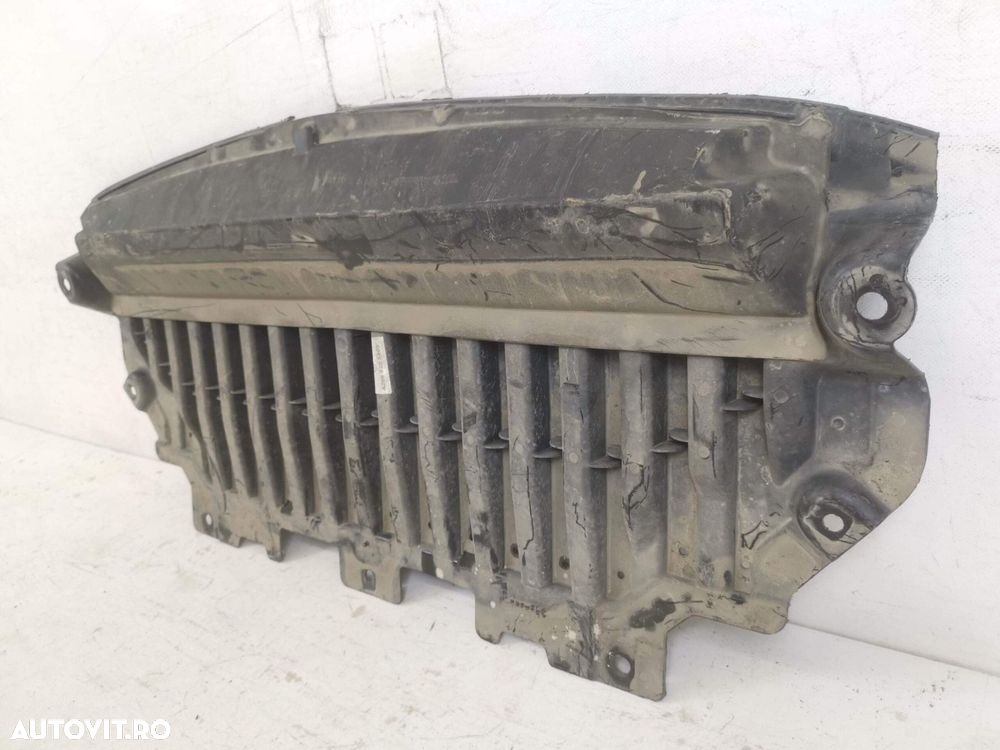 Scut Motor Mercedes-Benz  C-Class W206 2020 2021 2022 AMG Original In - 7