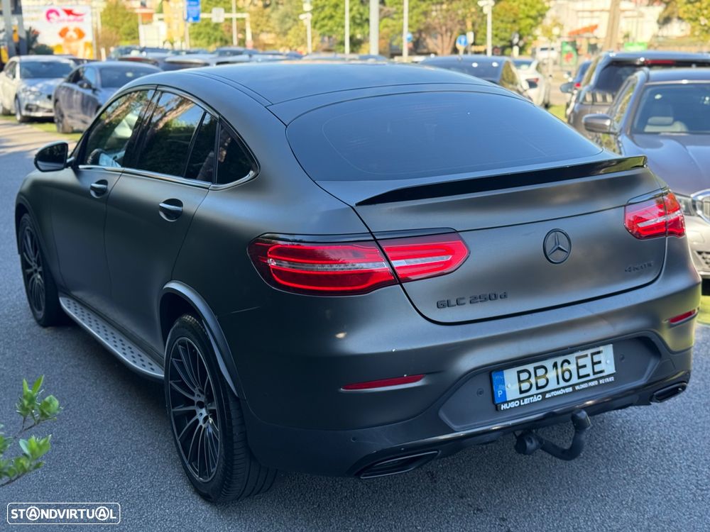 Mercedes-Benz GLC 250 d 4Matic 9G-TRONIC AMG Line - 12