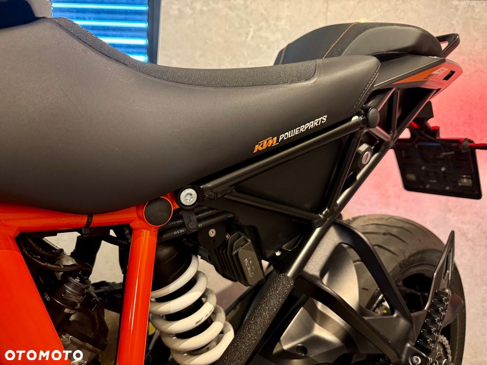 KTM Super Duke - 13
