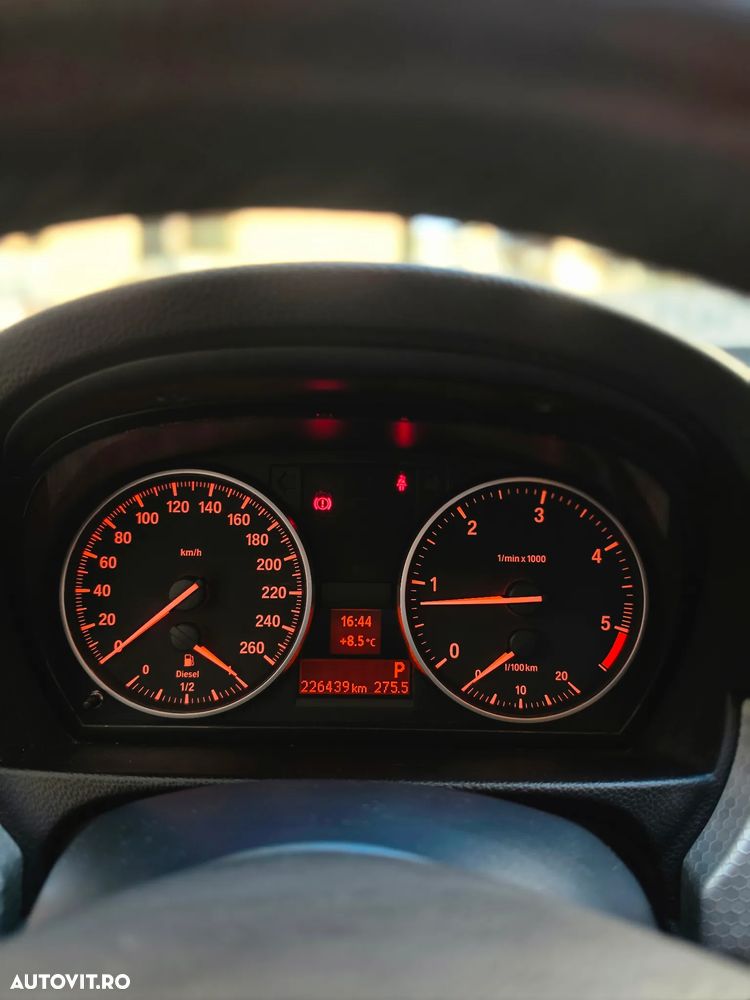 BMW Seria 3 320d DPF Aut. - 6