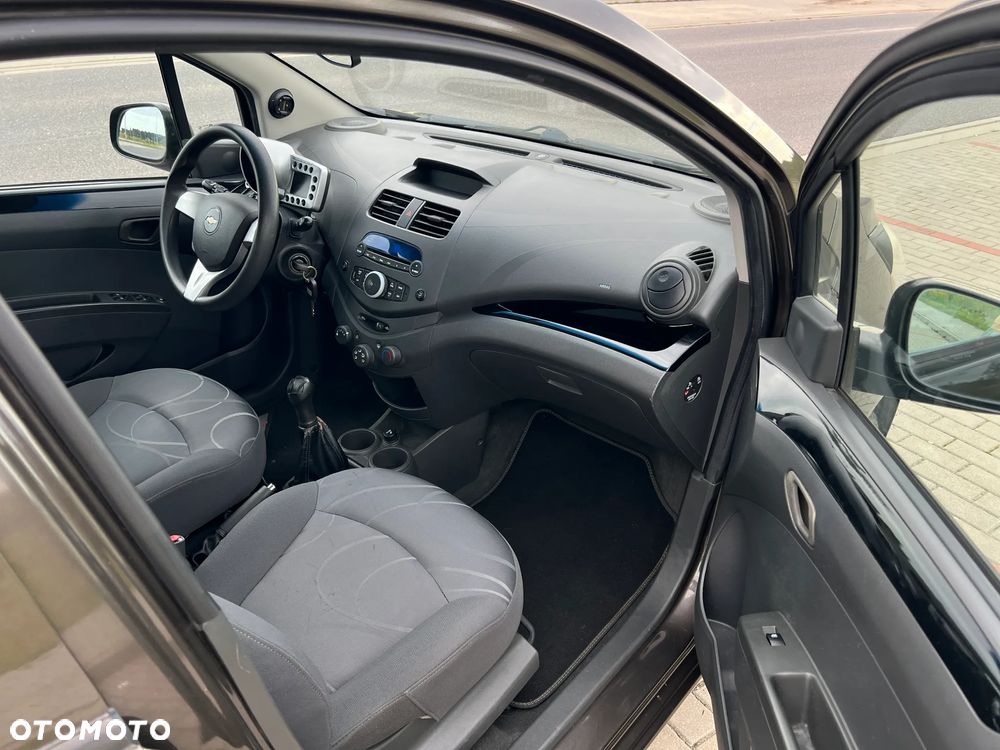 Chevrolet Spark 1.2 LS - 10
