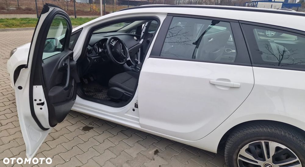 Opel Astra 1.6 ENERGY - 10