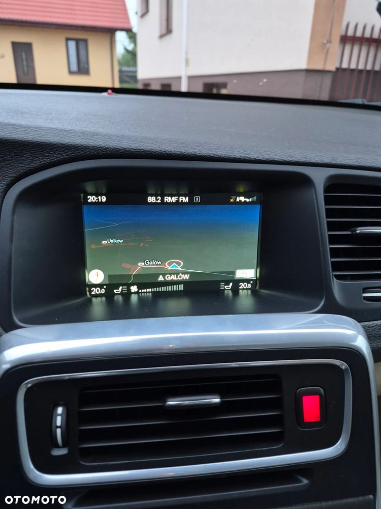 Volvo S60 T5 Powershift - 22