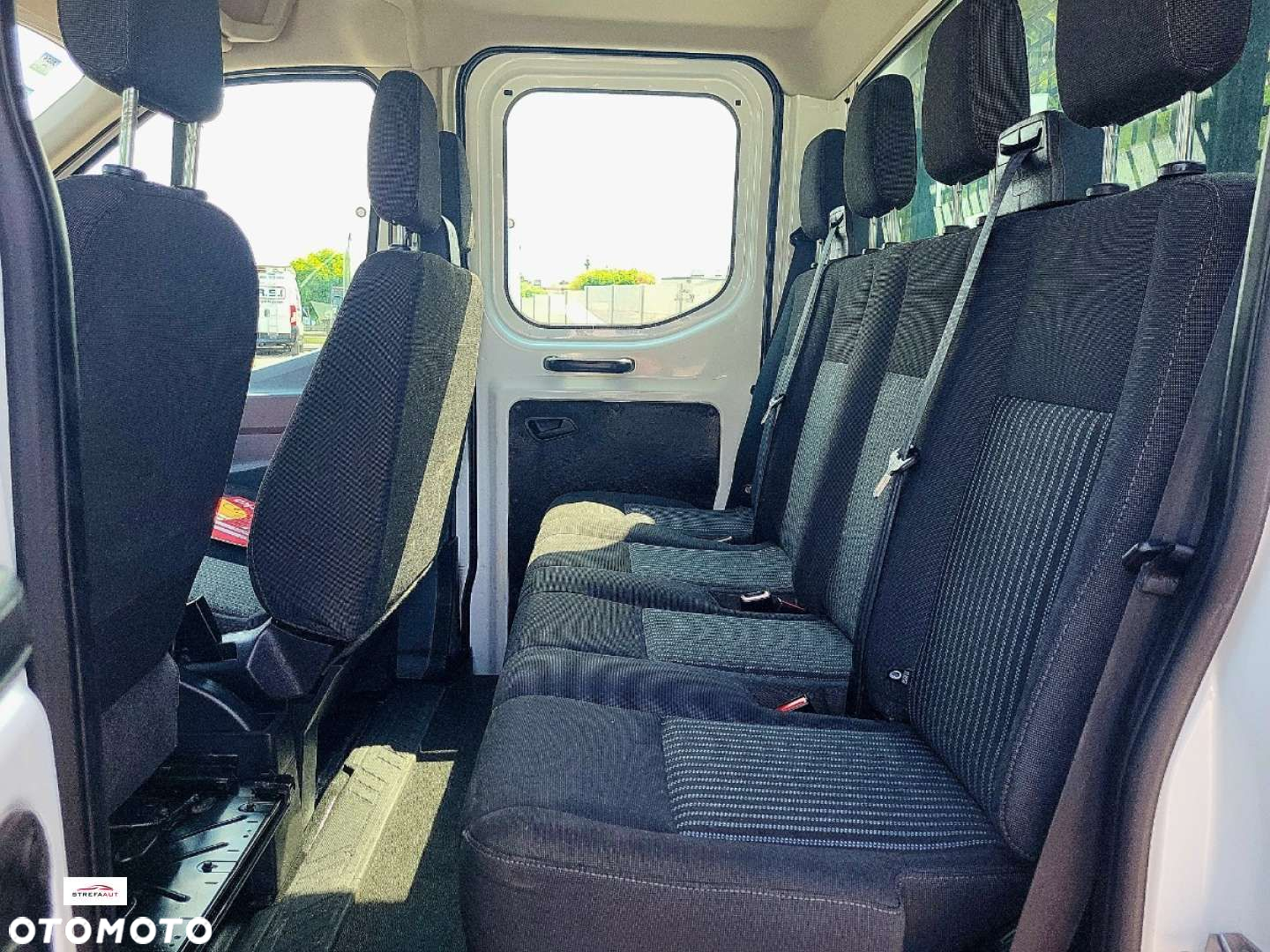 Ford Transit - 25