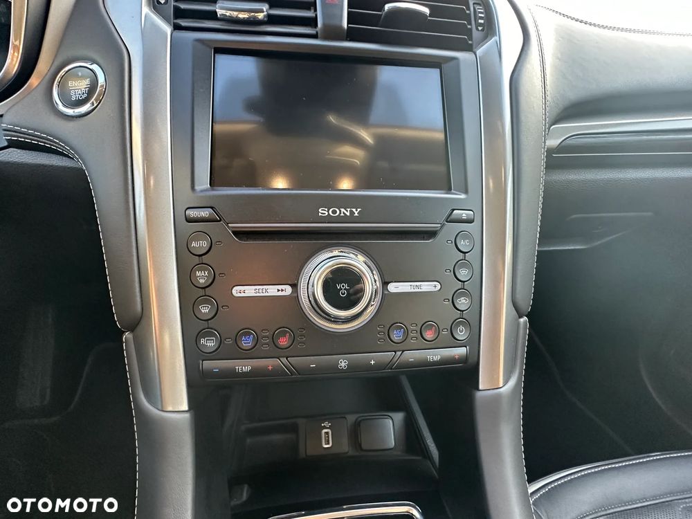 Ford Mondeo 2.0 EcoBlue Vignale - 11