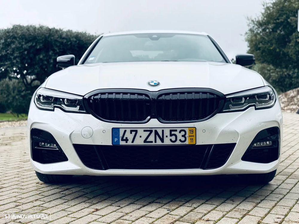 BMW 330 e Pack M Auto - 6