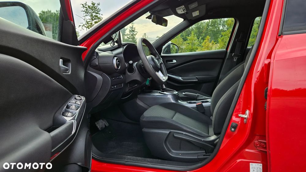 Nissan Juke 1.0 DIG-T N-Connecta DCT - 18