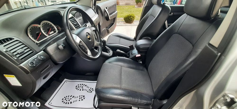 Chevrolet Captiva 2.4 2WD 7 Sitzer LS - 37