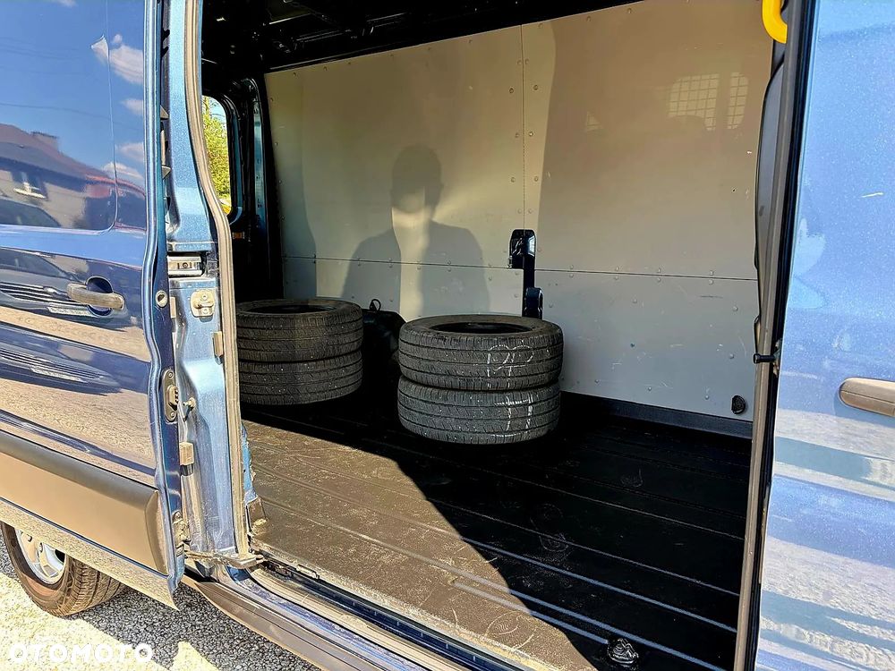 Ford Transit - 11