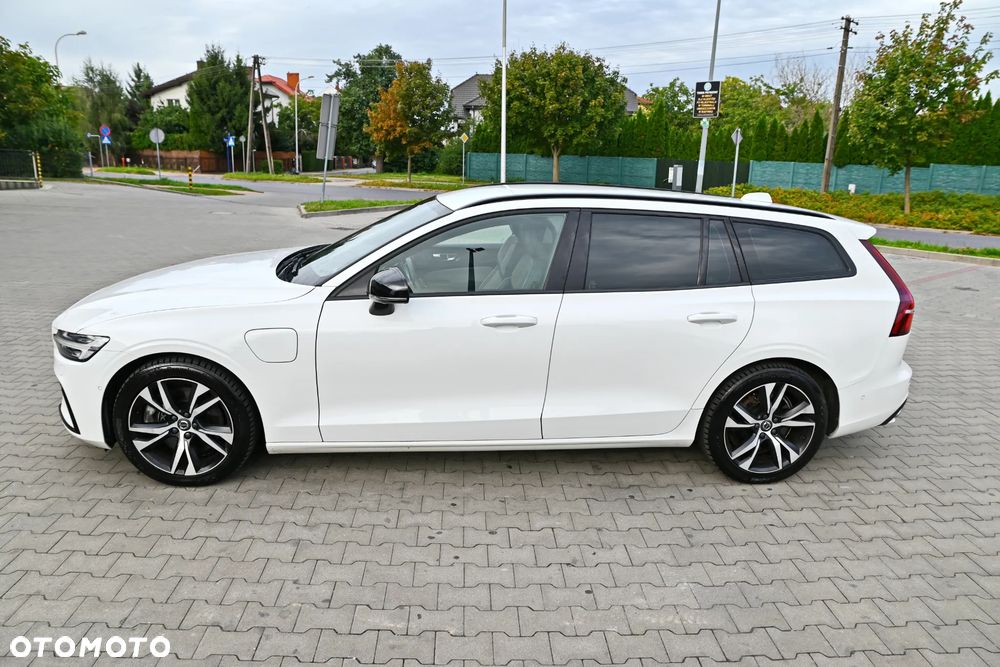 Volvo V60 T8 AWD Recharge Geartronic RDesign - 7