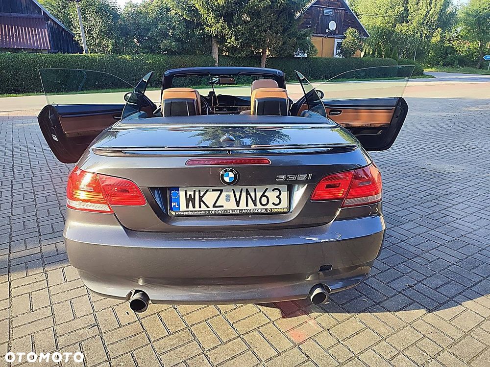BMW Seria 3 335i - 16