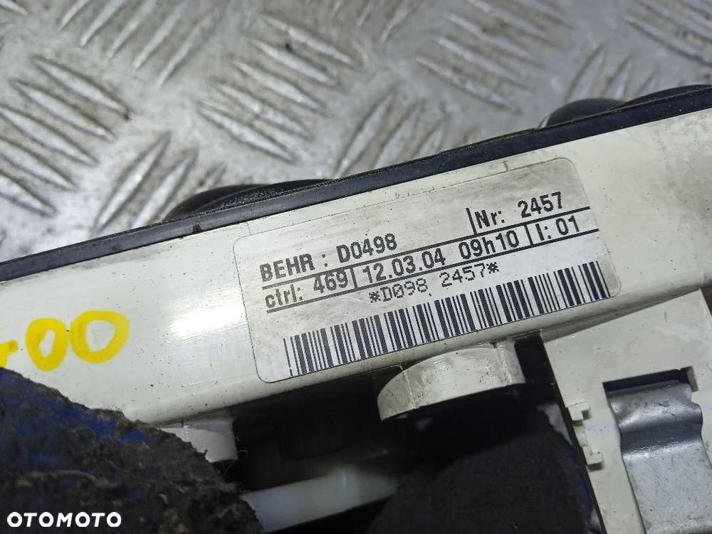 PANEL NAWIEWU RENAULT KANGOO - 3