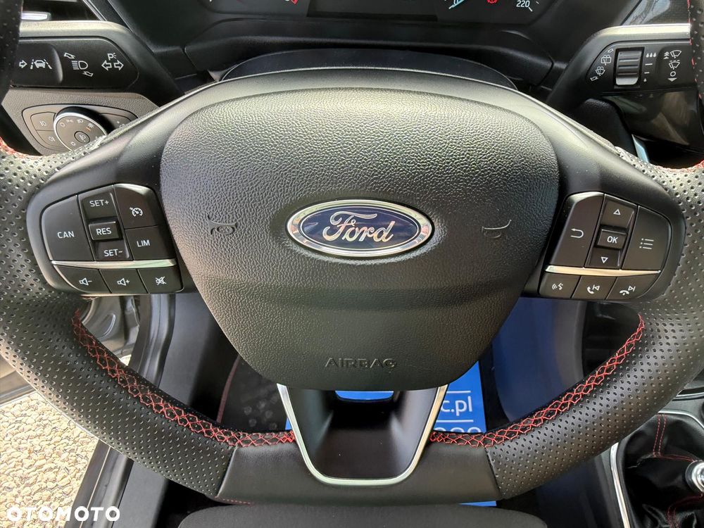 Ford Puma 1.0 EcoBoost Hybrid ST-LINE - 24