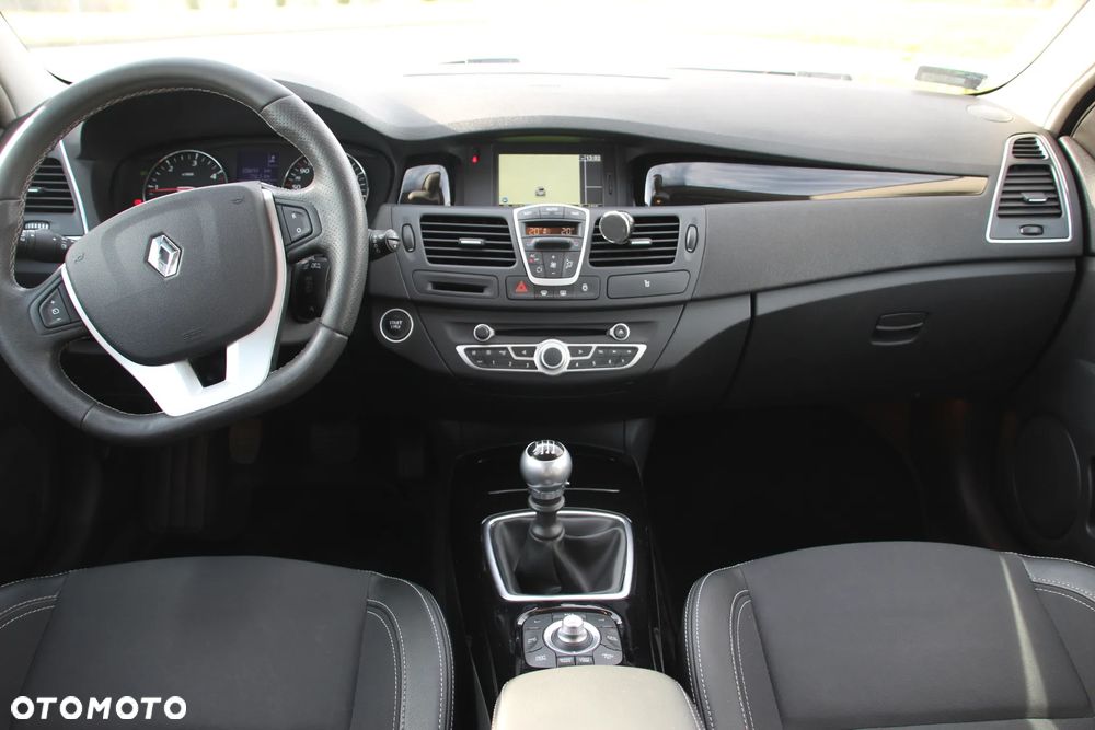 Renault Laguna dCi 150 FAP Bose - 14