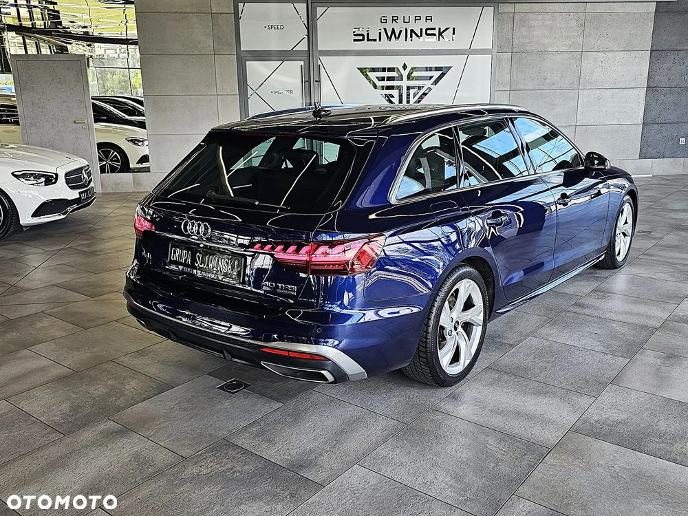 Audi A4 Avant - 8