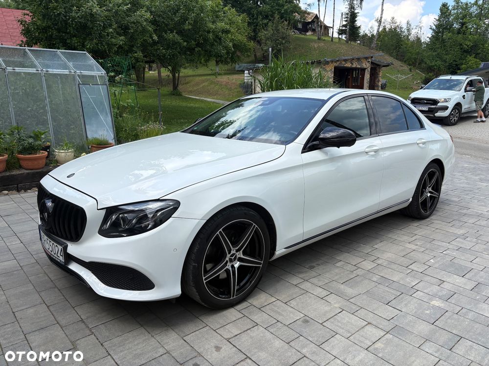 Mercedes-Benz Klasa E 220 d 9G-TRONIC AMG Line - 5