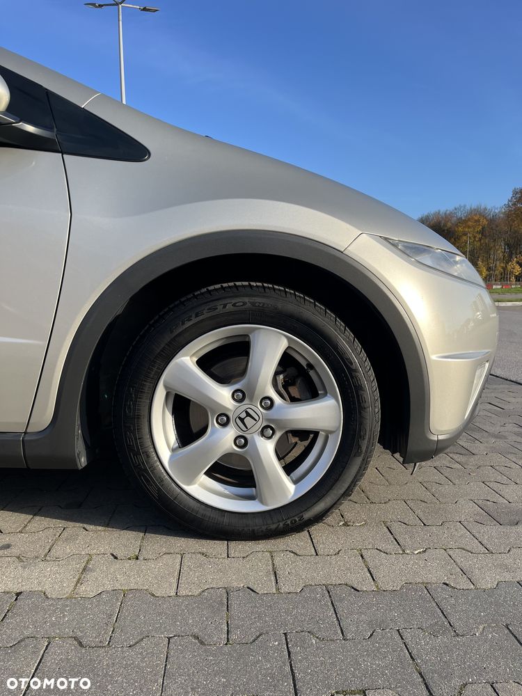 Honda Civic 1.4 Base - 10
