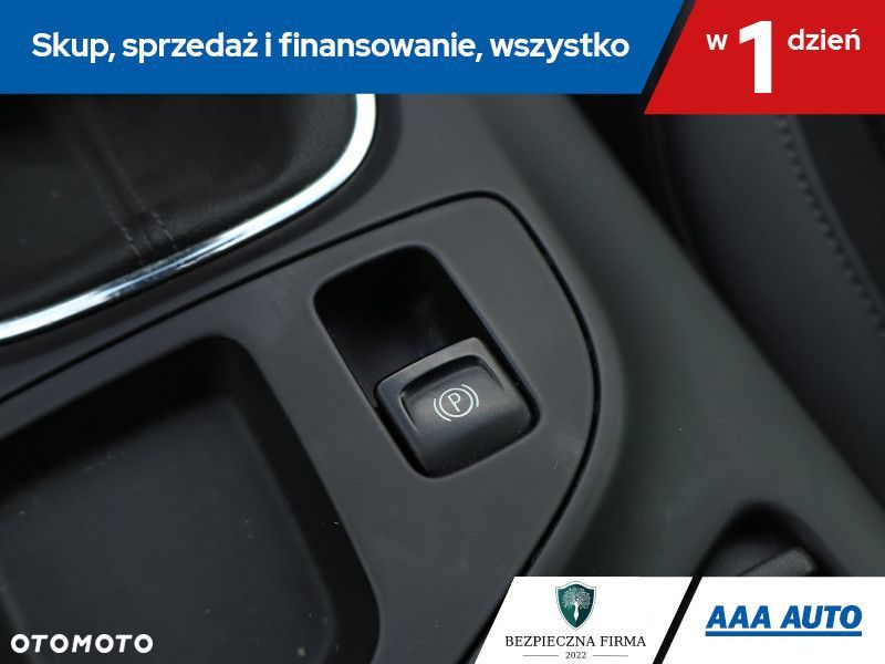 Opel Insignia - 18