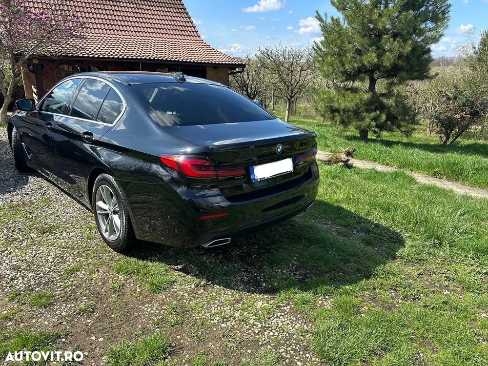 BMW Seria 5 520d xDrive AT - 8