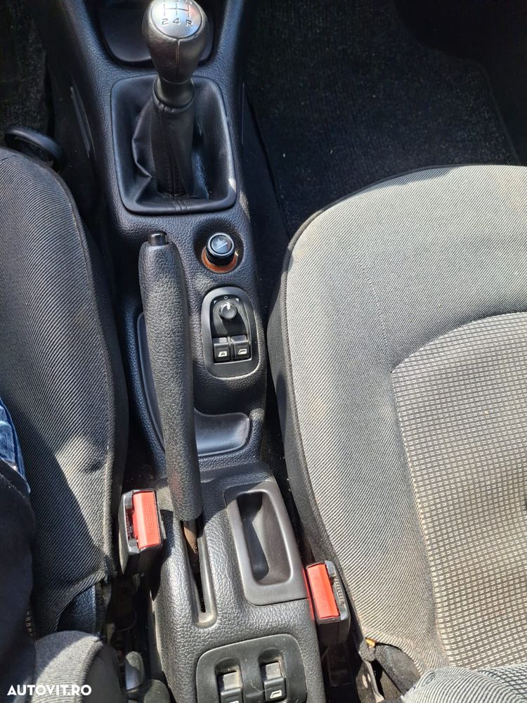 Peugeot 206 1.4E One-Line - 12