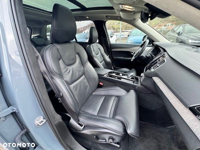 Volvo XC 90 T8 AWD Recharge Ultimate Dark - 9