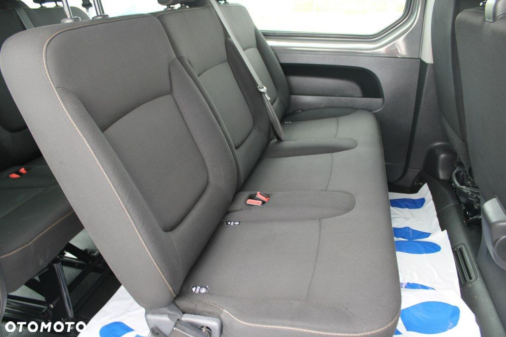 Renault Trafic - 15