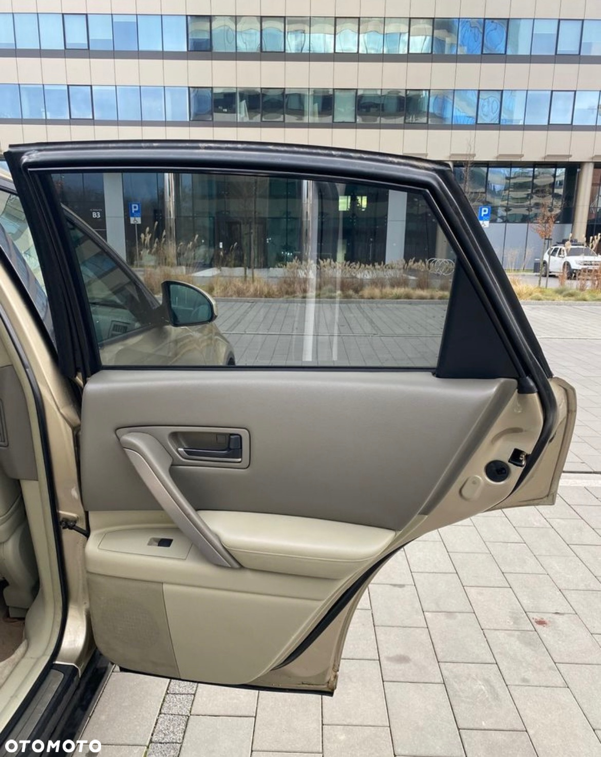 Infiniti FX FX35 - 29